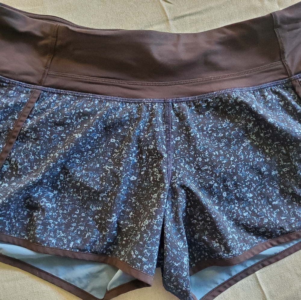 Lululemon Athletica Women's Athletic Shorts - Black and Blue